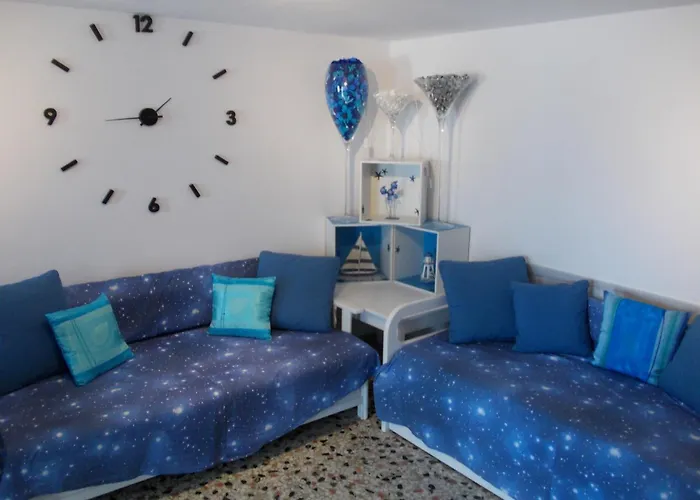 Apartament Right On The Beach- Beachfront-best Unit -paros *