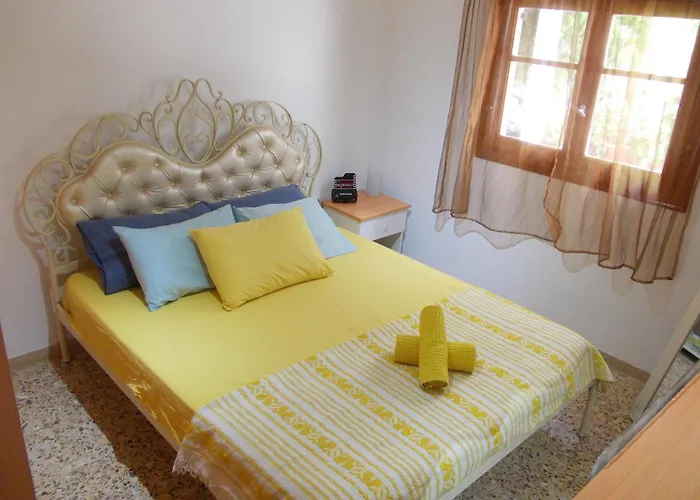 Right On The Beach- Beachfront-best Unit -paros Apartament