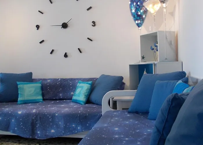 Right On The Beach- Beachfront-best Unit -paros Apartament Alikí