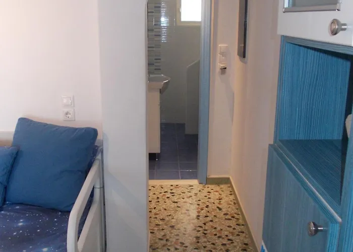 Apartament Right On The Beach- Beachfront-best Unit -paros *