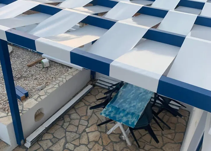 Apartament Right On The Beach- Beachfront-best Unit -paros