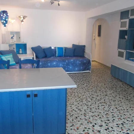 Right On The Beach- Beachfront-best Unit -paros Apartamento Alikí