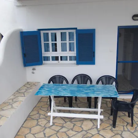 דירה Right On The Beach- Beachfront-best Unit -paros
