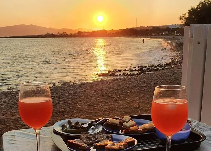 Апартаменты Right On The Beach- Beachfront-best Unit -paros Алики